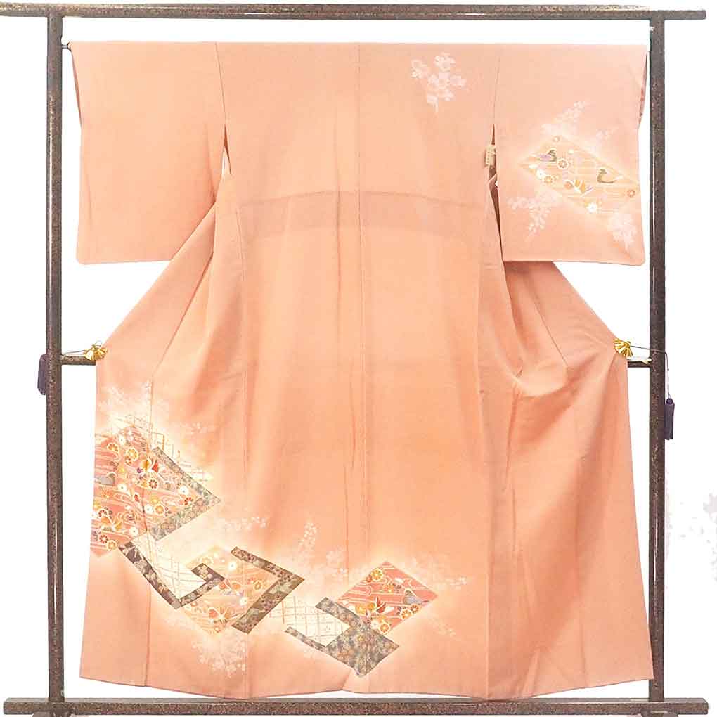 訪問着 リサイクル着物 身丈158cm 裄67cm 前幅24cm 後幅30cm 袖丈52cm 袖幅33cm レディース 袷 鳥柄 裄長 裄Lサイズ 秋冬春用 正絹（シルク）ピンク やや難 リメイク リユース【ランクB】