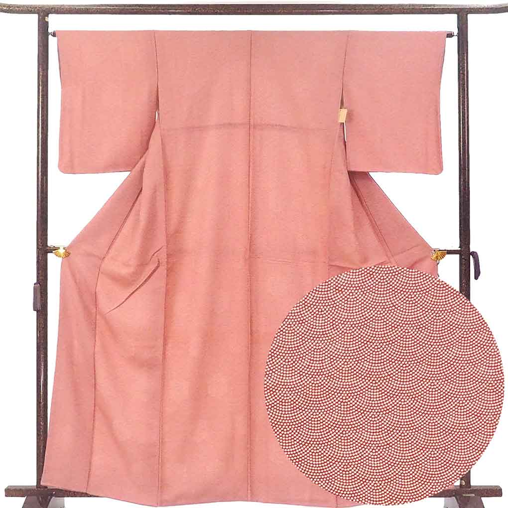 小紋 リサイクル着物 身丈163cm 裄64cm 前幅24cm 後幅30cm 袖丈50cm 袖幅32cm レディース 袷 鮫小紋 裄Mサイズ 秋冬春用 正絹（シルク）レッド やや難 リメイク リユース【ランクB】