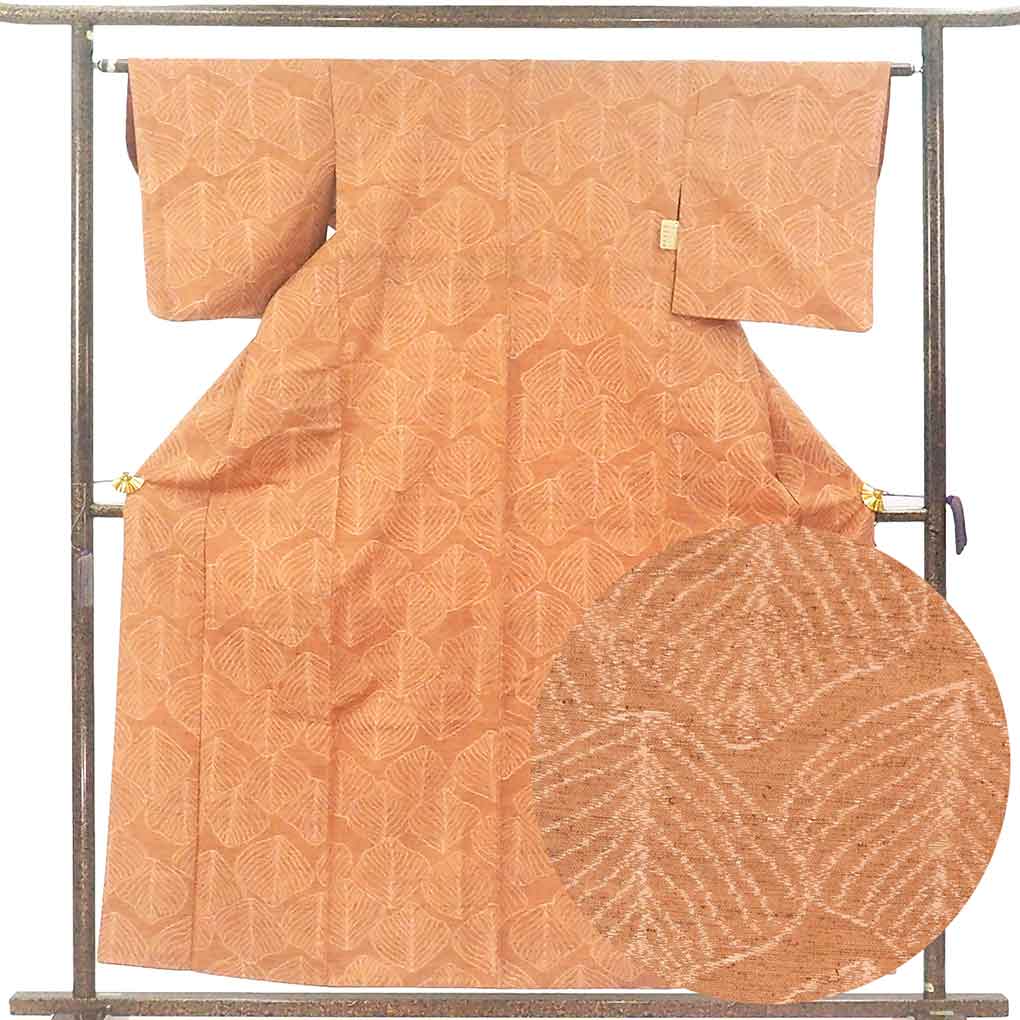 紬 リサイクル着物 身丈158cm 裄63cm 前幅22.5cm 後幅28cm 袖丈47cm 袖幅32.5cm レディース 袷 木の葉 裄Mサイズ 秋冬春用 正絹（シルク）ブラウン 美品 リメイク リユース【ランクA】