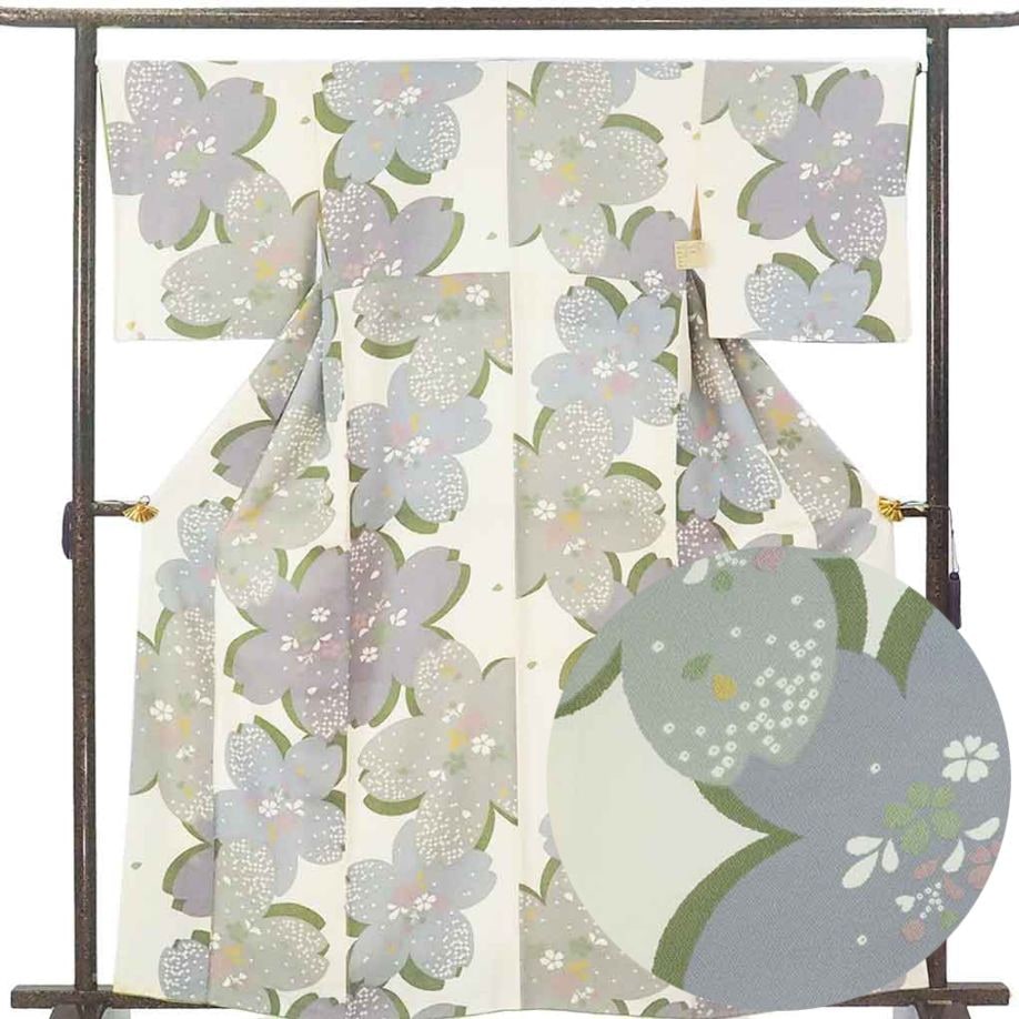 小紋 リサイクル着物 身丈163cm 裄66cm 前幅24cm 後幅29cm 袖丈48cm 袖幅34cm レディース 袷 桜 裄長 裄M-Lサイズ 秋冬春用 正絹（シルク）ホワイト やや難 リメイク リユース【ランクB】