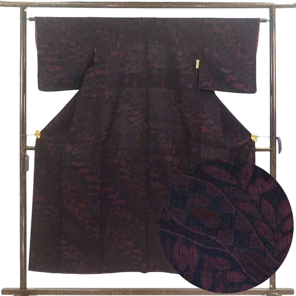 紬 リサイクル着物 身丈151cm 裄64cm 前幅26cm 後幅30.5cm 袖丈45cm 袖幅32cm レディース 袷 花柄 裄Mサイズ 秋冬春用 正絹（シルク）ブラック 未使用品 リメイク リユース【ランクS】