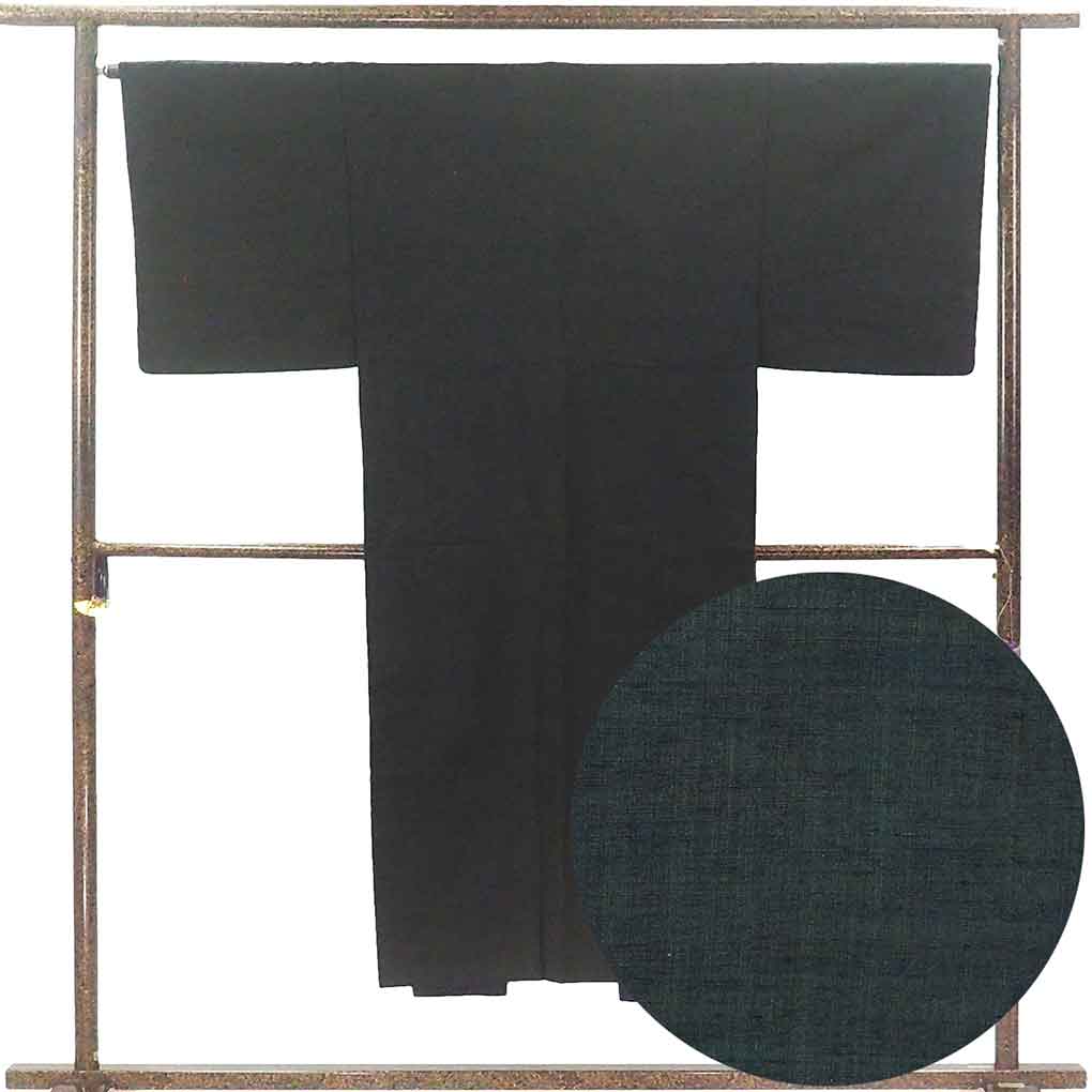男物着物 リサイクル着物 身丈141cm 裄66cm 前幅25cm 後幅30cm 袖丈49cm 袖幅33cm メンズ 袷 無地 裄長 裄M-Lサイズ 秋冬春用 正絹（シルク）ブラック 美品 リメイク リユース【ランクA】
