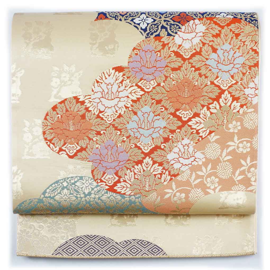 袋帯 リサイクル帯 幅31cm 長さ421cm レディース 花柄 秋冬春用 正絹（シルク）ベージュ 未使用品 リメイク リユース【ランクS】