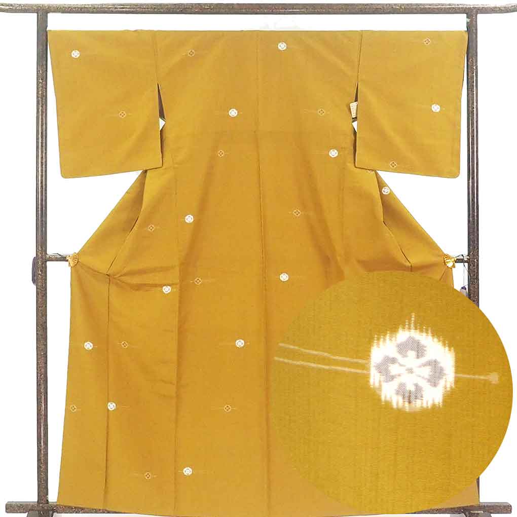 紬 リサイクル着物 身丈163cm 裄68cm 前幅23cm 後幅28.5cm 袖丈49cm 袖幅34cm レディース 袷 簪 裄長 裄Lサイズ 秋冬春用 正絹（シルク）イエロー 美品 リメイク リユース【ランクA】