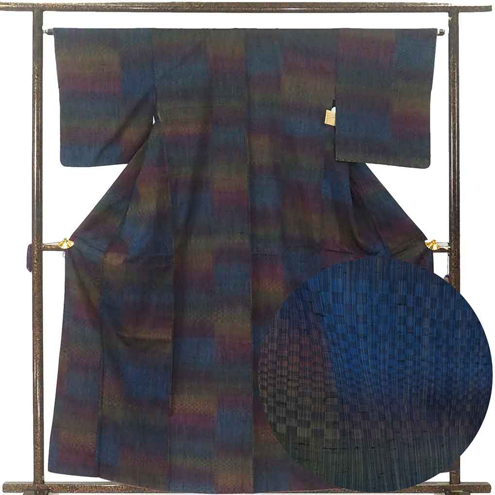 紬 リサイクル着物 身丈161cm 裄64cm 前幅26cm 後幅30cm 袖丈49cm 袖幅33cm レディース 袷 ぼかし 裄Mサイズ 秋冬春用 正絹（シルク）ネイビー 美品 リメイク リユース【ランクA】