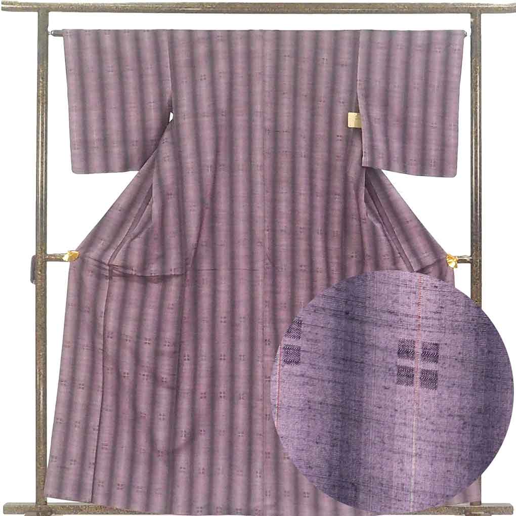 紬 リサイクル着物 身丈162cm 裄65cm 前幅25.5cm 後幅30.5cm 袖丈49cm 袖幅33cm レディース 袷 縦ぼかし 裄Mサイズ 秋冬春用 正絹（シルク）パープル 未使用品 リメイク リユース【ランクS】