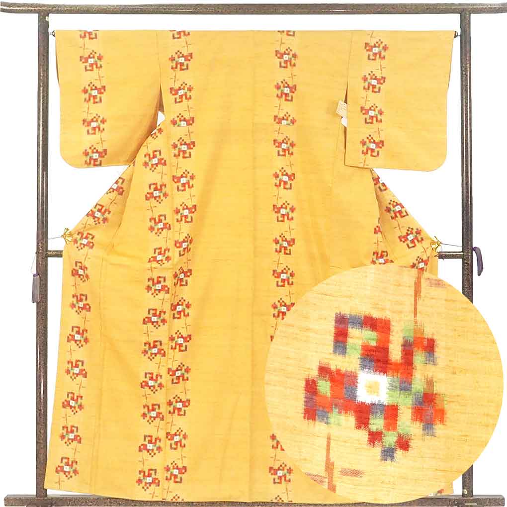 紬 リサイクル着物 身丈160cm 裄66cm 前幅24cm 後幅29cm 袖丈49cm 袖幅33cm レディース 袷 絣模様 裄長 裄M-Lサイズ 秋冬春用 正絹（シルク）ブラウン 美品 リメイク リユース【ランクA】