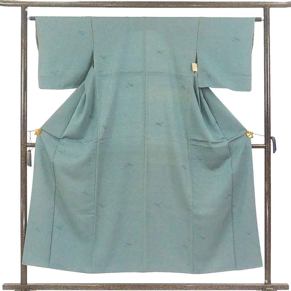 色無地 リサイクル着物 身丈152cm 裄63cm 前幅25cm 後幅30cm 袖丈45cm 袖幅32cm レディース 袷 無地 裄Mサイズ 秋冬春用 正絹（シルク）ブルー やや難 リメイク リユース【ランクB】