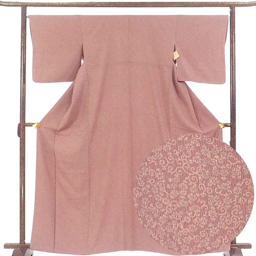 小紋 リサイクル着物 身丈165cm 裄67cm 前幅24cm 後幅30cm 袖丈48cm 袖幅34cm レディース 袷 唐草 裄長 裄Lサイズ 秋冬春用 正絹（シルク）ピンク トールサイズ 美品 リメイク リユース【ランクA】