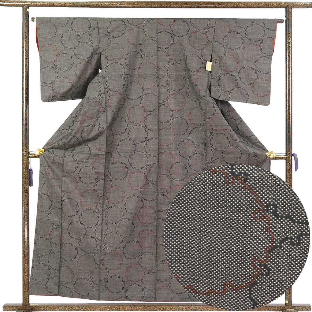 紬 リサイクル着物 身丈159cm 裄64cm 前幅22.5cm 後幅30cm 袖丈49cm 袖幅32cm レディース 袷 雪輪 裄Mサイズ 秋冬春用 正絹（シルク）ブラウン 美品 リメイク リユース【ランクA】