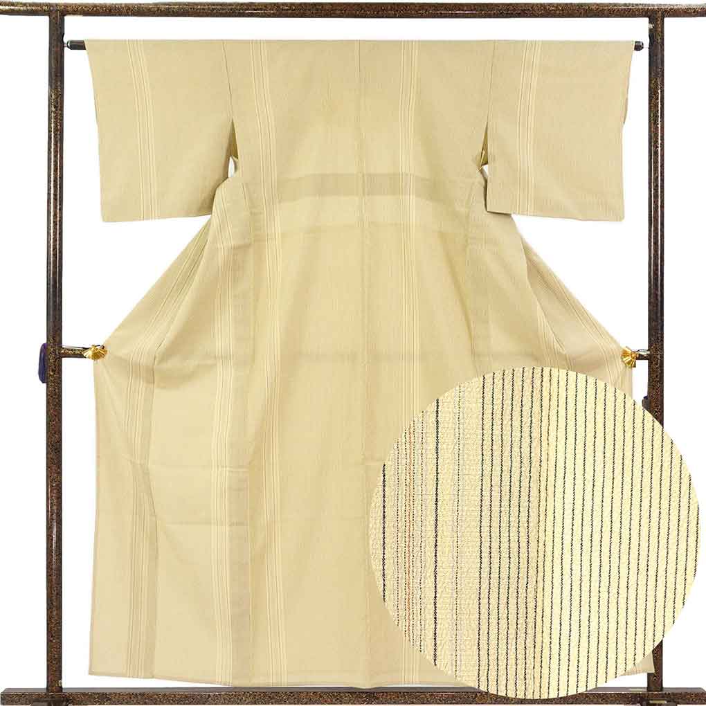 御召し リサイクル着物 身丈159cm 裄64cm 前幅24cm 後幅31cm 袖丈45cm 袖幅32cm レディース 単衣 縦縞 裄Mサイズ 初夏・初秋用 正絹（シルク）ベージュ やや難 リメイク リユース【ランクB】