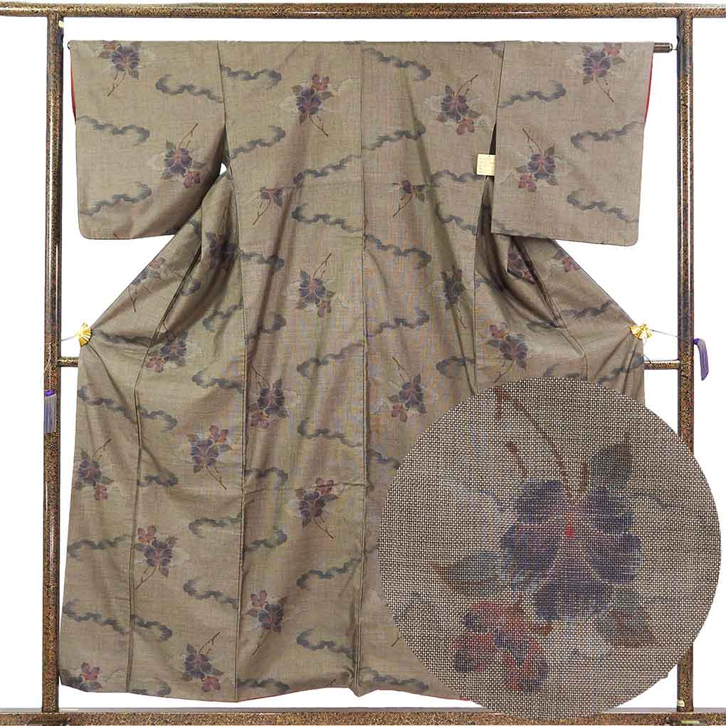 紬 リサイクル着物 身丈158cm 裄65cm 前幅25cm 後幅30.5cm 袖丈49cm 袖幅32cm レディース 袷 花柄 裄Mサイズ 秋冬春用 正絹（シルク）ブラウン やや難 大島紬 リメイク リユース【ランクB】