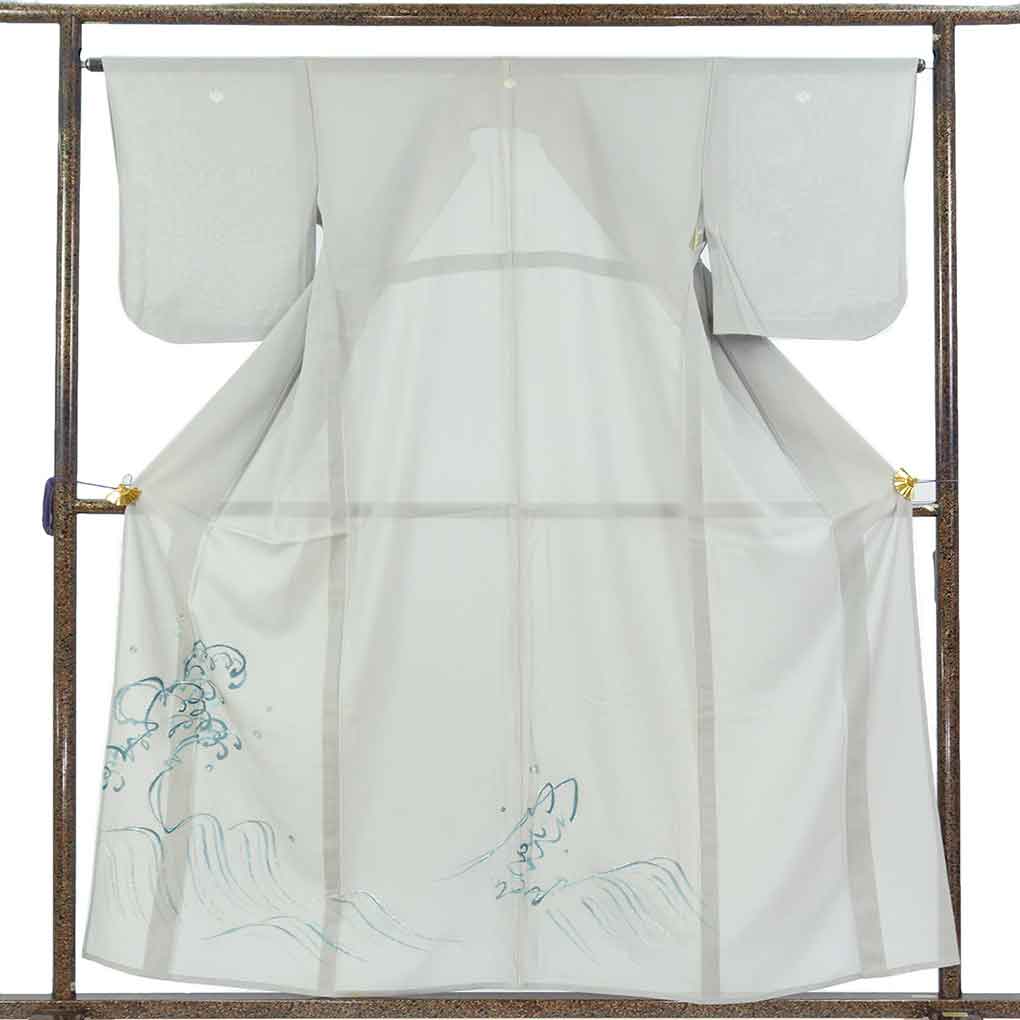 色留袖 リサイクル着物 身丈159cm 裄65cm 前幅26.5cm 後幅31.5cm 袖丈49cm 袖幅32.5cm レディース 波頭 裄Mサイズ 夏用 正絹（シルク）グレー 難有り リメイク リユース【ランクC】