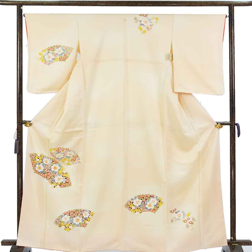 紬 リサイクル着物 身丈165cm 裄65cm 前幅26cm 後幅30cm 袖丈56cm 袖幅33cm レディース 袷 花柄 裄Mサイズ 秋冬春用 正絹（シルク）オレンジ トールサイズ 未使用品 リメイク リユース【ランクS】