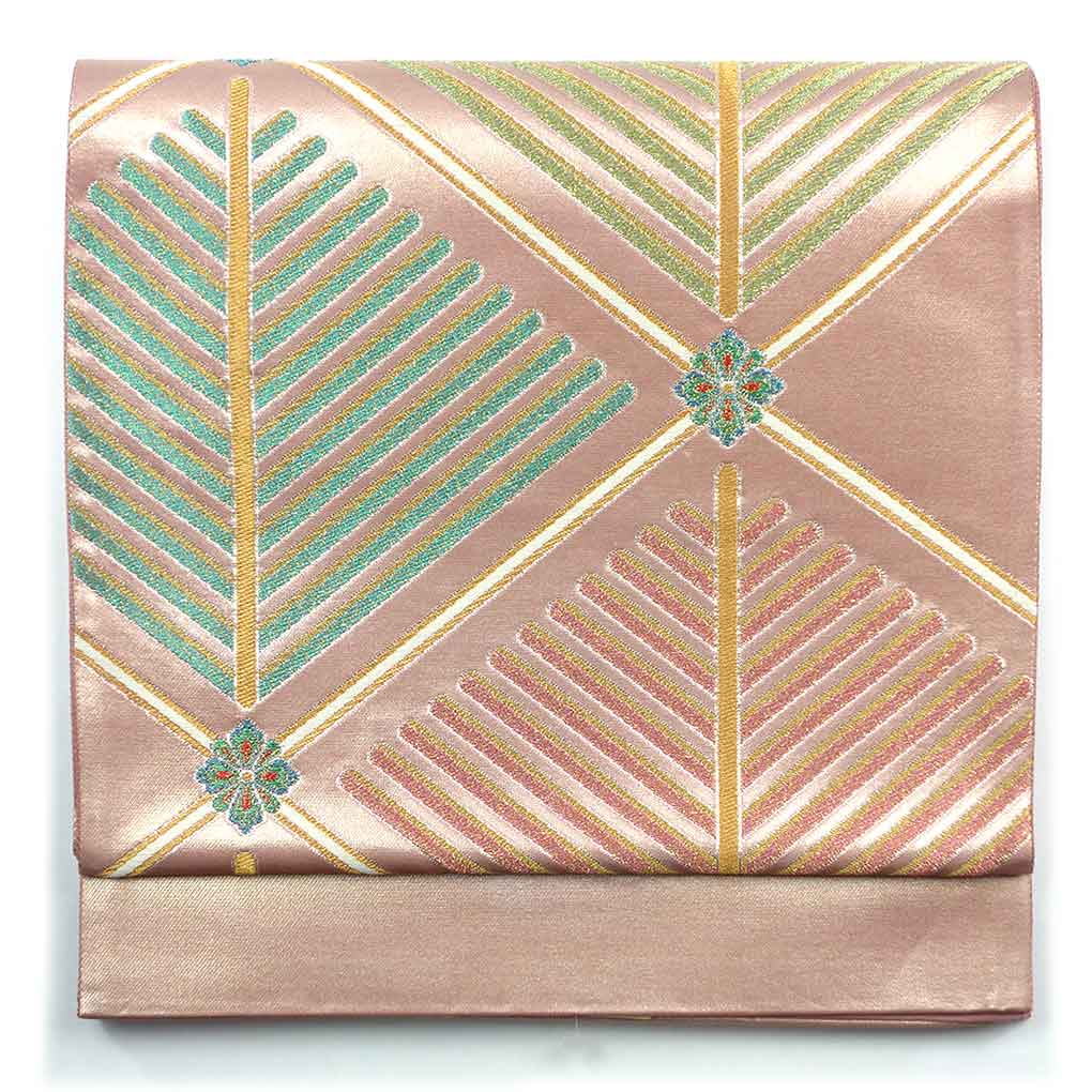 袋帯 リサイクル帯 幅31cm 長さ450cm レディース 松 秋冬春用 正絹（シルク）ピンク 未使用品 リメイク リユース【ランクS】