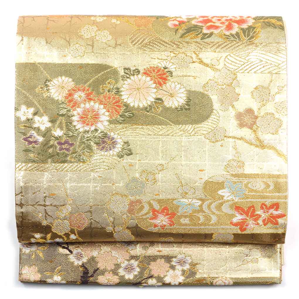 袋帯 リサイクル帯 幅30.5cm 長さ425cm レディース 花柄 秋冬春用 正絹（シルク）ゴールド 美品 リメイク リユース【ランクA】