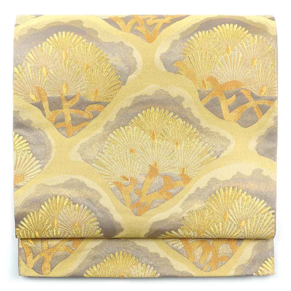 袋帯 リサイクル帯 幅31cm 長さ447cm レディース 松 秋冬春用 正絹（シルク）ゴールド やや難 リメイク リユース【ランクB】