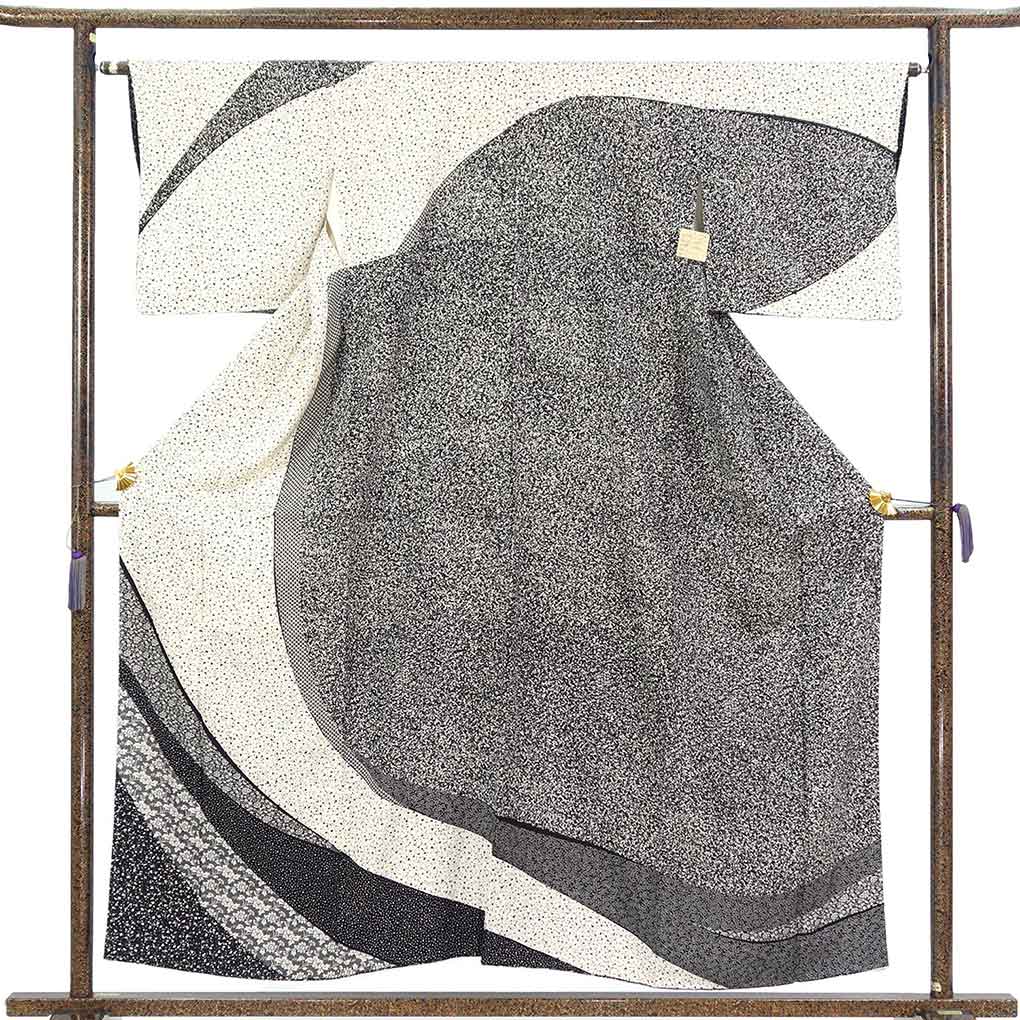 訪問着 リサイクル着物 身丈156cm 裄65cm 前幅24cm 後幅30cm 袖丈44cm 袖幅32cm レディース 袷 たたき染 裄Mサイズ 秋冬春用 正絹（シルク）ブラック やや難 リメイク リユース【ランクB】
