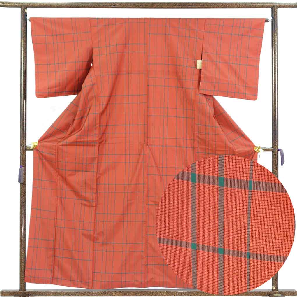 紬 リサイクル着物 身丈159cm 裄65.5cm 前幅23cm 後幅29.5cm 袖丈48cm 袖幅33cm レディース 袷 格子 裄Mサイズ 秋冬春用 正絹（シルク）レッド 美品 リメイク リユース【ランクA】