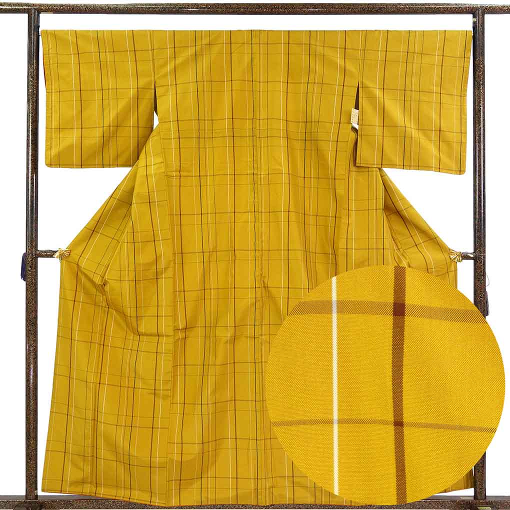 紬アンサンブル リサイクル着物 羽織(コート）丈79cm 身丈161cm 裄68cm 前幅24.5cm 後幅30cm 袖丈49cm 袖幅34cm レディース 袷 格子 裄長 裄Lサイズ 秋冬春用 正絹（シルク）イエロー やや難 リメイク リユース【ランクB】