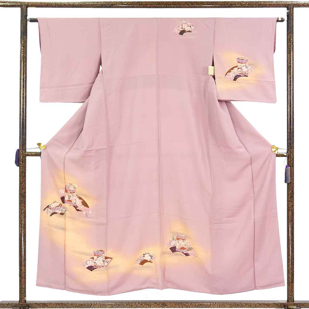 訪問着 リサイクル着物 身丈155cm 裄63cm 前幅24cm 後幅29cm 袖丈48cm 袖幅32cm レディース 袷 扇面 裄Mサイズ 秋冬春用 正絹（シルク）パープル やや難 リメイク リユース【ランクB】
