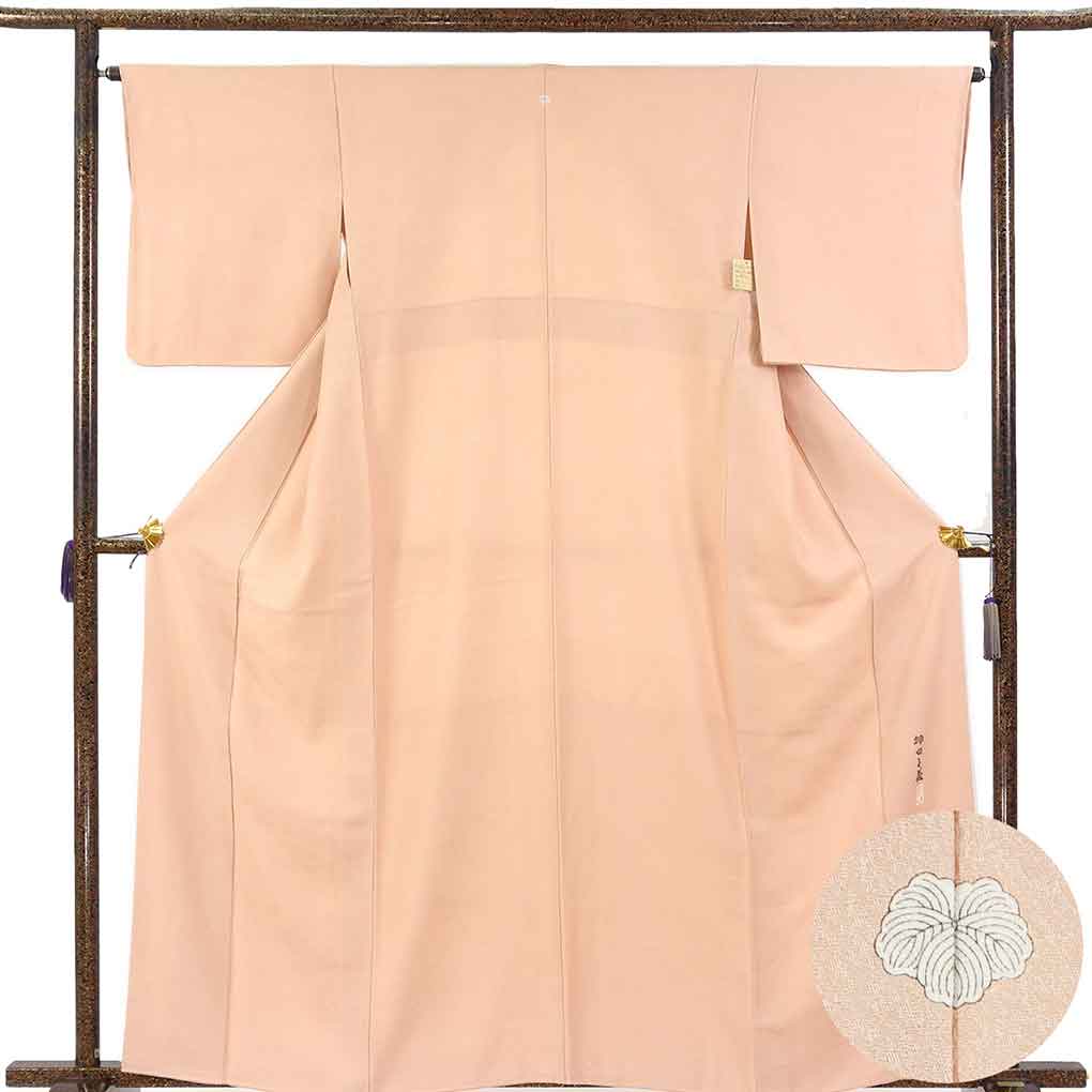 色無地 リサイクル着物 身丈162cm 裄65cm 前幅23cm 後幅30cm 袖丈49cm 袖幅32cm レディース 袷 無地 裄Mサイズ 秋冬春用 正絹（シルク）ピンク 美品 加賀友禅 押田正義 リメイク リユース【ランクA】