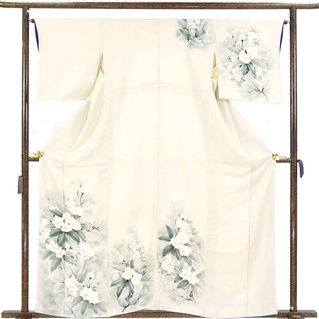訪問着 リサイクル着物 身丈160cm 裄64.5cm 前幅23.5cm 後幅29cm 袖丈46cm 袖幅33cm レディース 袷 花柄 裄Mサイズ 秋冬春用 正絹（シルク）ホワイト やや難 リメイク リユース【ランクB】
