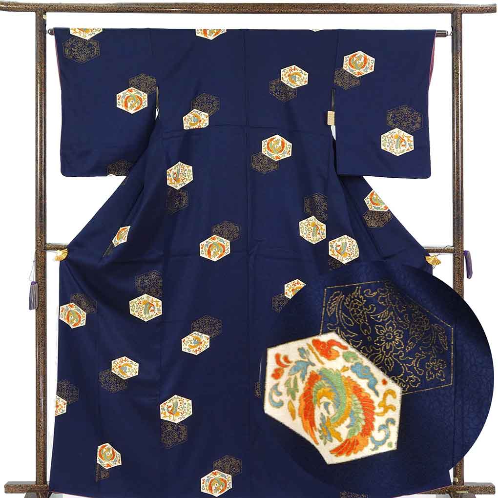 小紋 リサイクル着物 身丈165cm 裄64cm 前幅23cm 後幅30.5cm 袖丈52cm 袖幅32cm レディース 袷 鳳凰 裄Mサイズ 秋冬春用 正絹（シルク）ネイビー トールサイズ やや難 リメイク リユース【ランクB】