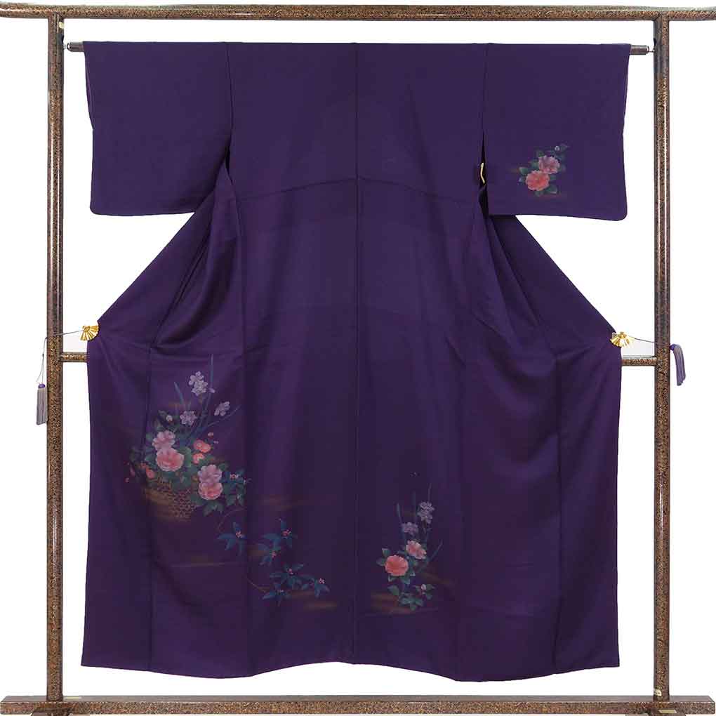 訪問着 リサイクル着物 身丈152cm 裄63.5cm 前幅24cm 後幅28.5cm 袖丈43cm 袖幅32.5cm レディース 胴抜裾八掛 花柄 裄Mサイズ 秋冬春用 正絹（シルク）パープル やや難 リメイク リユース【ランクB】