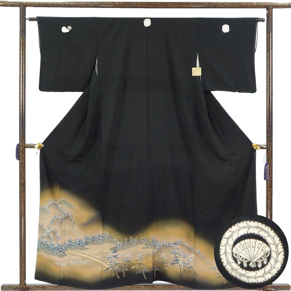 黒留袖 リサイクル着物 身丈160cm 裄63cm 前幅25cm 後幅31cm 袖丈45cm 袖幅33cm レディース 松林 裄Mサイズ 年中着用可 正絹（シルク）ブラック 未使用品 リメイク リユース【ランクS】