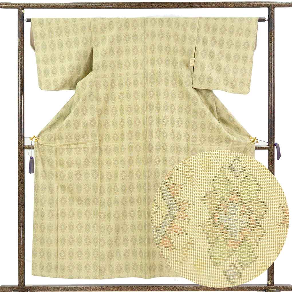 紬 リサイクル着物 身丈156cm 裄63cm 前幅24cm 後幅30cm 袖丈47cm 袖幅32.5cm レディース 袷 連続模様 裄Mサイズ 秋冬春用 正絹（シルク）ブラウン 美品 リメイク リユース【ランクA】