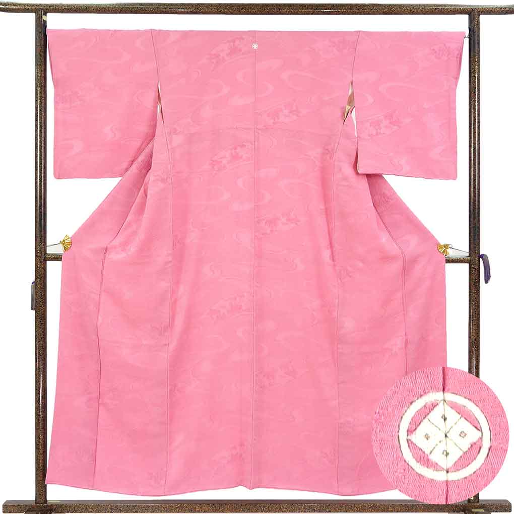 色無地 リサイクル着物 身丈157cm 裄67cm 前幅24cm 後幅30cm 袖丈49cm 袖幅33cm レディース 袷 無地 裄長 裄Lサイズ 秋冬春用 正絹（シルク）ピンク 美品 リメイク リユース【ランクA】
