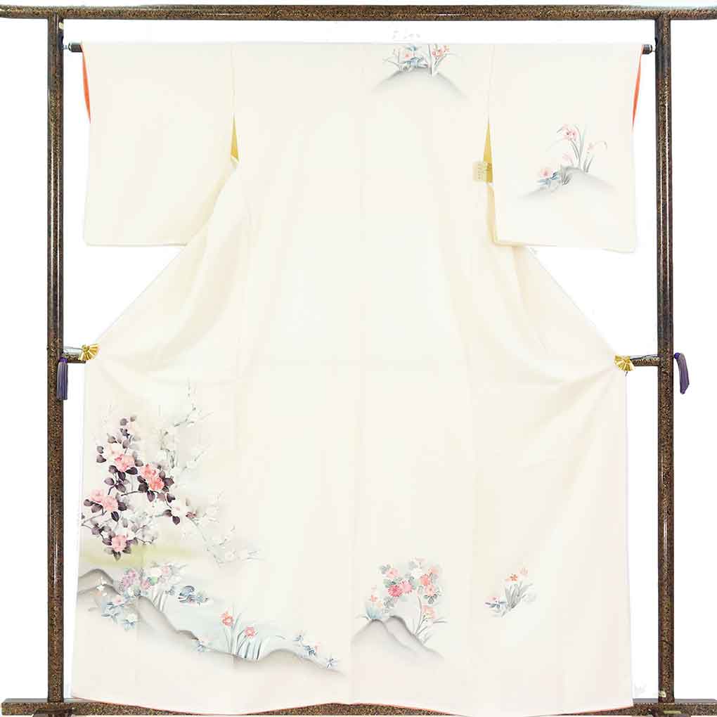 訪問着 リサイクル着物 身丈162cm 裄65cm 前幅23cm 後幅28.5cm 袖丈50cm 袖幅33cm レディース 袷 花柄 裄Mサイズ 秋冬春用 正絹（シルク）ピンク 美品 リメイク リユース【ランクA】