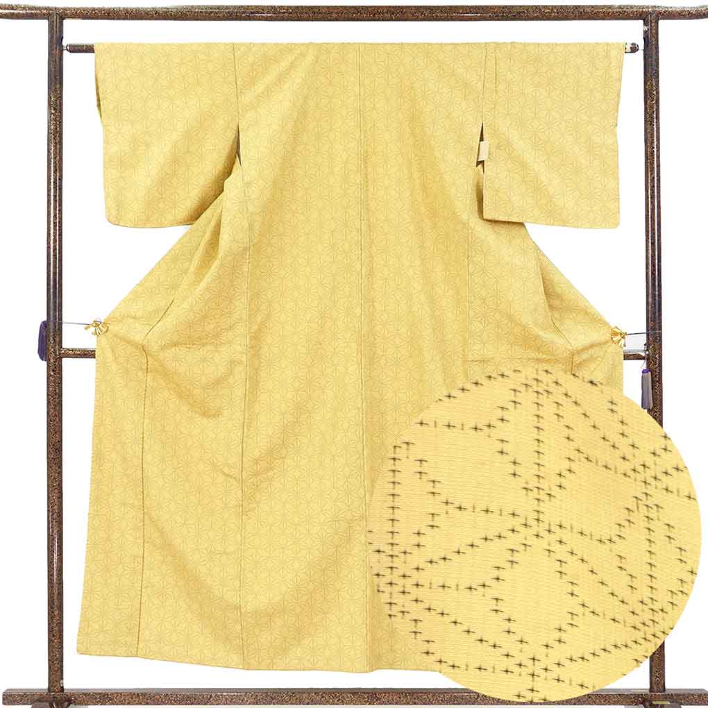 紬 リサイクル着物 身丈156cm 裄63cm 前幅26cm 後幅30cm 袖丈47cm 袖幅32cm レディース 袷 麻の葉 裄Mサイズ 秋冬春用 正絹（シルク）イエロー 美品 リメイク リユース【ランクA】