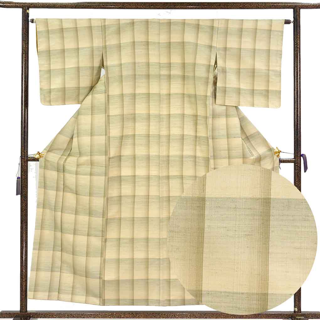 紬 リサイクル着物 身丈157cm 裄64cm 前幅24cm 後幅30cm 袖丈49cm 袖幅33cm レディース 袷 ぼかし 裄Mサイズ 秋冬春用 正絹（シルク）ベージュ 美品 リメイク リユース【ランクA】