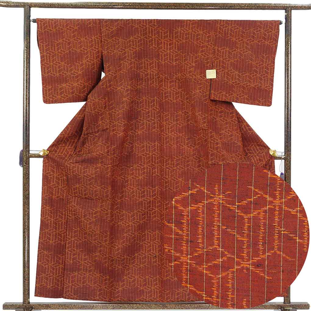 紬 リサイクル着物 身丈160cm 裄65cm 前幅25.5cm 後幅30cm 袖丈49.5cm 袖幅33cm レディース 単衣 連続模様 裄Mサイズ 初夏・初秋用 正絹（シルク）ブラウン 美品 リメイク リユース【ランクA】