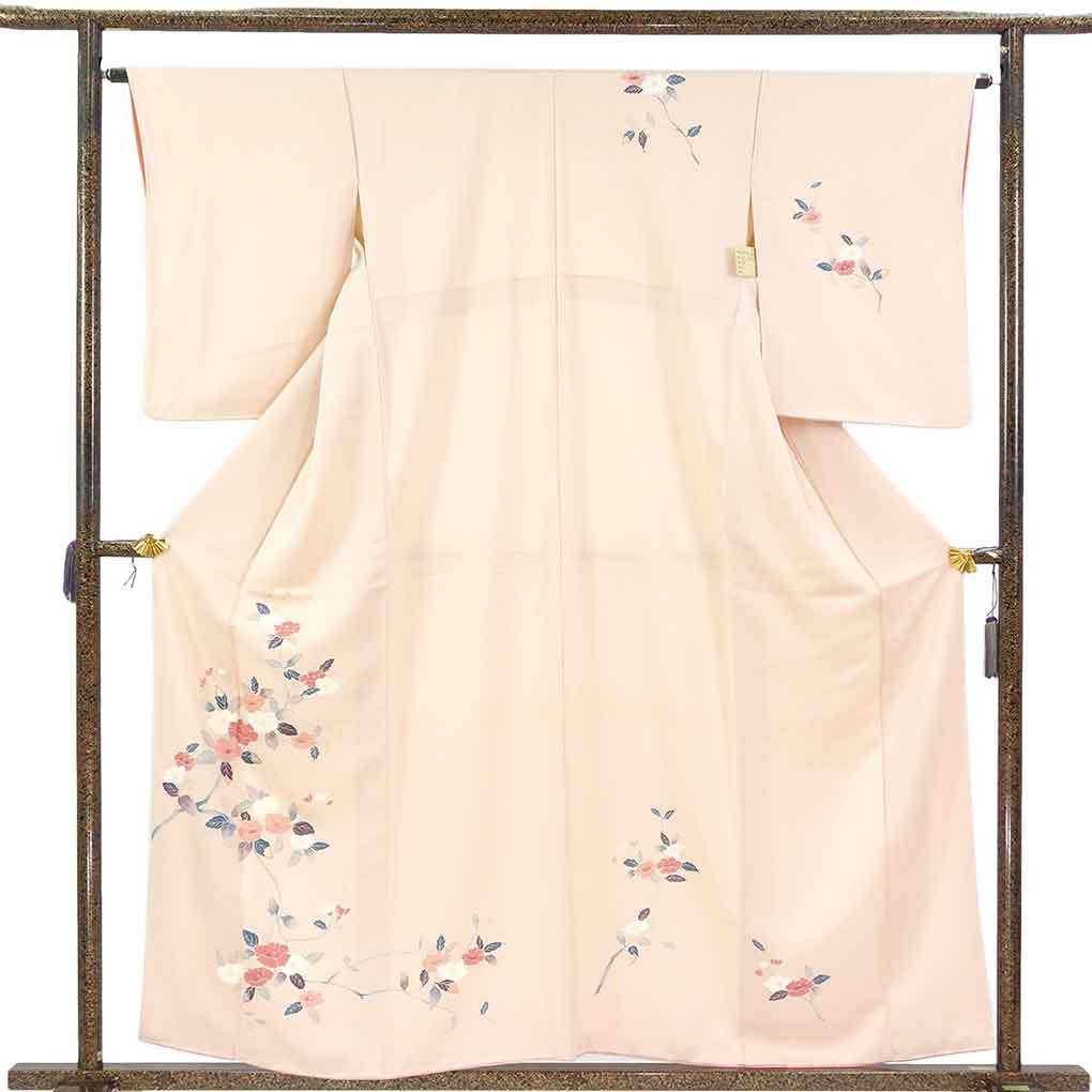 訪問着 リサイクル着物 身丈160cm 裄64cm 前幅24cm 後幅30cm 袖丈56cm 袖幅32cm レディース 袷 花柄 裄Mサイズ 秋冬春用 正絹（シルク）ピンク やや難 リメイク リユース【ランクB】
