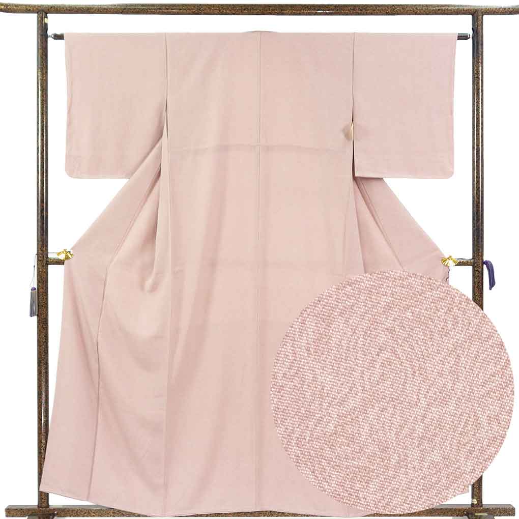 色無地 リサイクル着物 身丈158cm 裄62.5cm 前幅25cm 後幅30cm 袖丈48cm 袖幅32cm レディース 袷 墨流し 裄Sサイズ 秋冬春用 正絹（シルク）ピンク 未使用品 リメイク リユース【ランクS】