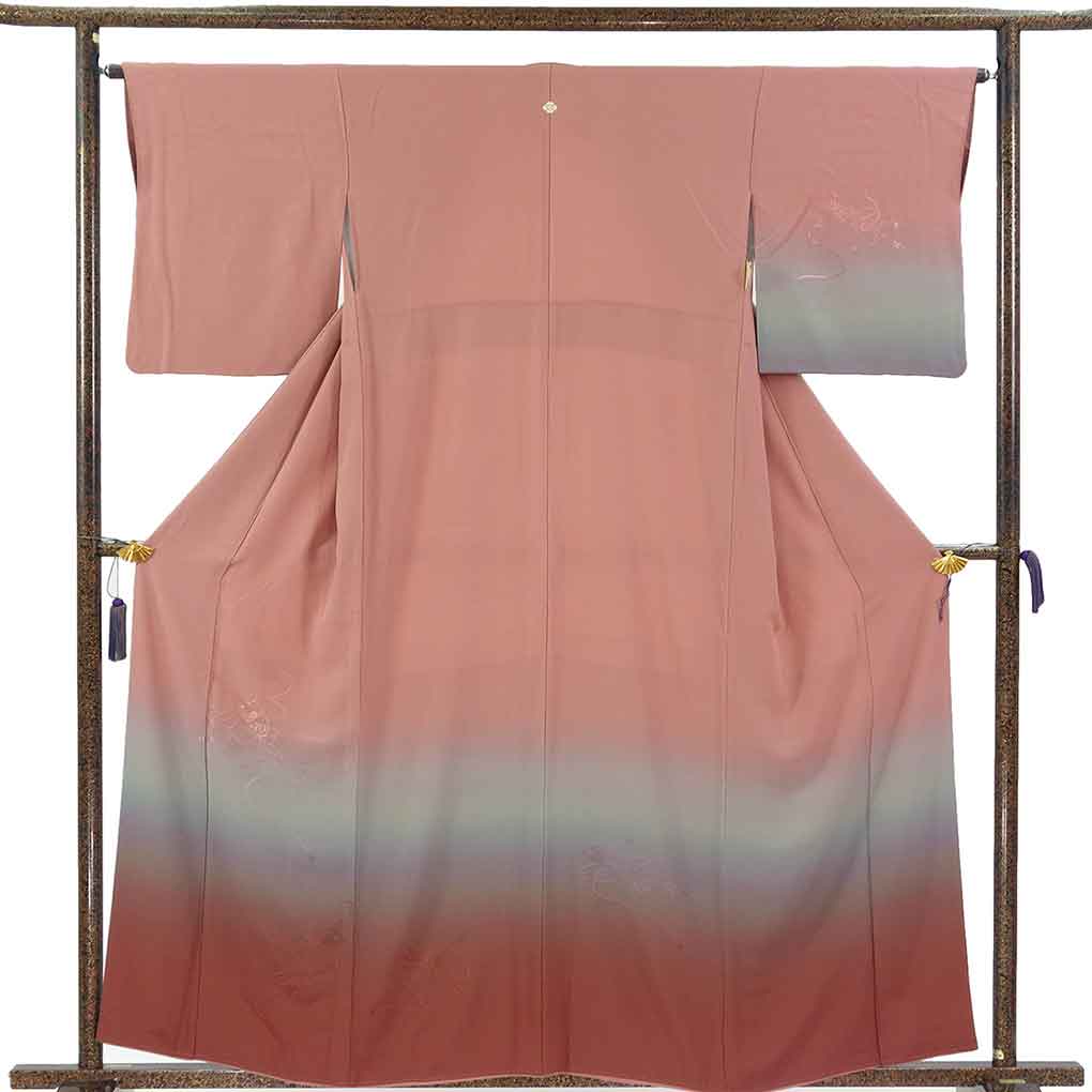 付下 リサイクル着物 身丈159cm 裄64cm 前幅25cm 後幅30cm 袖丈49cm 袖幅32cm レディース 袷 裾ぼかし 裄Mサイズ 秋冬春用 正絹（シルク）ピンク 美品 リメイク リユース【ランクA】