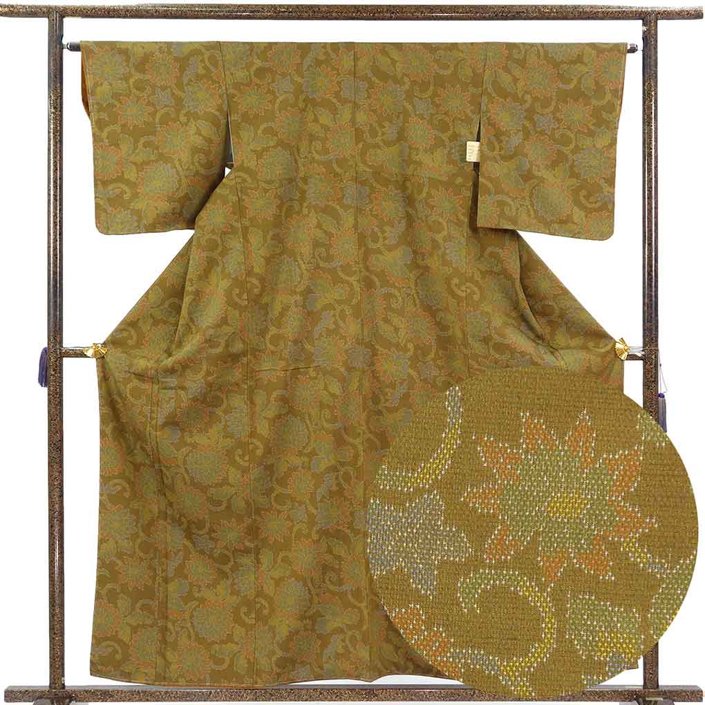 紬 リサイクル着物 身丈160cm 裄64cm 前幅23cm 後幅29.5cm 袖丈49cm 袖幅32cm レディース 袷 花柄 裄Mサイズ 秋冬春用 正絹（シルク）ブラウン 未使用品 リメイク リユース【ランクS】