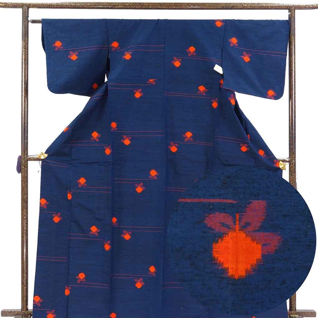 紬 リサイクル着物 身丈167cm 裄65cm 前幅25cm 後幅30cm 袖丈45cm 袖幅33.5cm レディース 単衣 花柄 裄Mサイズ 初夏・初秋用 正絹（シルク）ネイビー トールサイズ 美品 リメイク リユース【ランクA】