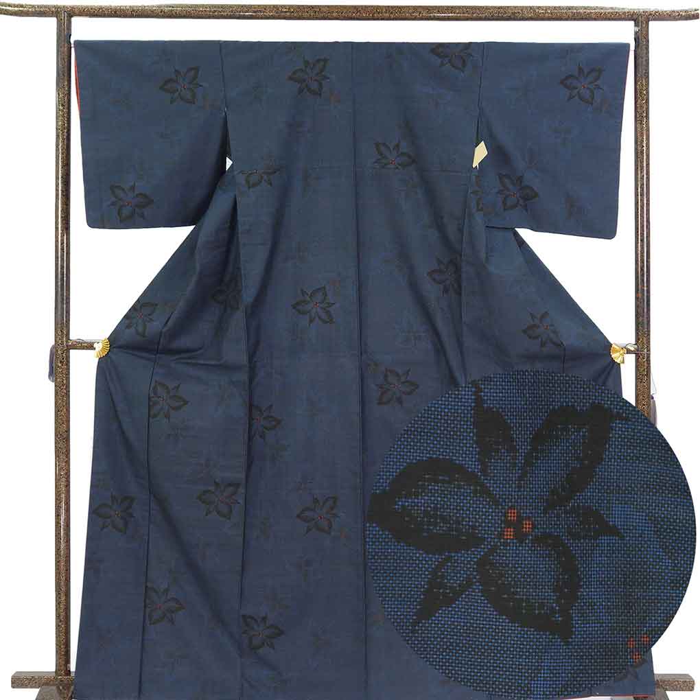紬 リサイクル着物 身丈167cm 裄67cm 前幅24.5cm 後幅30cm 袖丈49cm 袖幅35cm レディース 袷 花柄 裄長 裄Lサイズ 秋冬春用 正絹（シルク）ネイビー トールサイズ 美品 大島紬 リメイク リユース【ランクA】