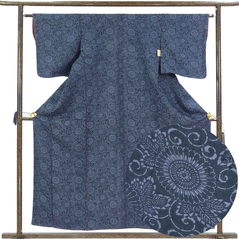 小紋 リサイクル着物 身丈158cm 裄63cm 前幅24cm 後幅28cm 袖丈49cm 袖幅32cm レディース 袷 花柄 裄Mサイズ 秋冬春用 正絹（シルク）ネイビー 未使用品 リメイク リユース【ランクS】
