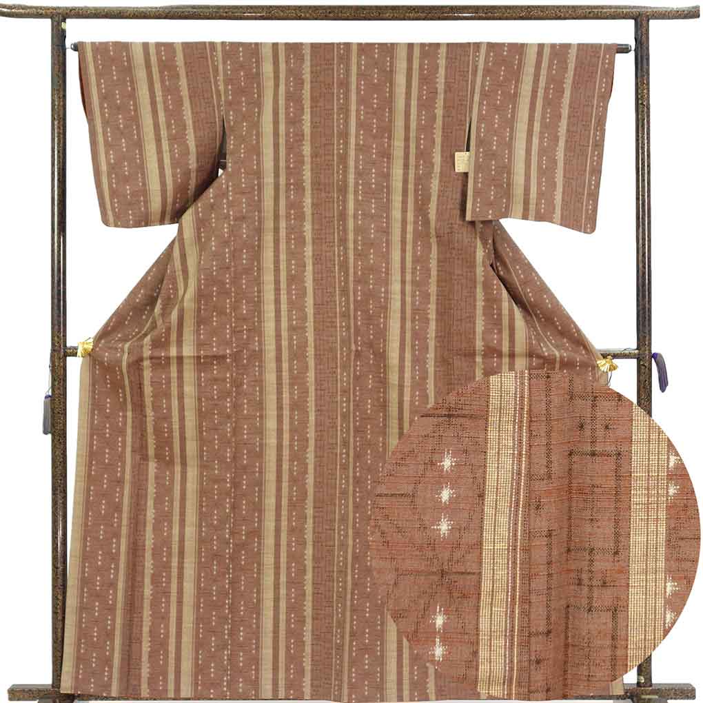 紬 リサイクル着物 身丈163cm 裄64cm 前幅24cm 後幅29cm 袖丈49cm 袖幅32cm レディース 袷 縦縞 裄Mサイズ 秋冬春用 正絹（シルク）ブラウン 美品 リメイク リユース【ランクA】