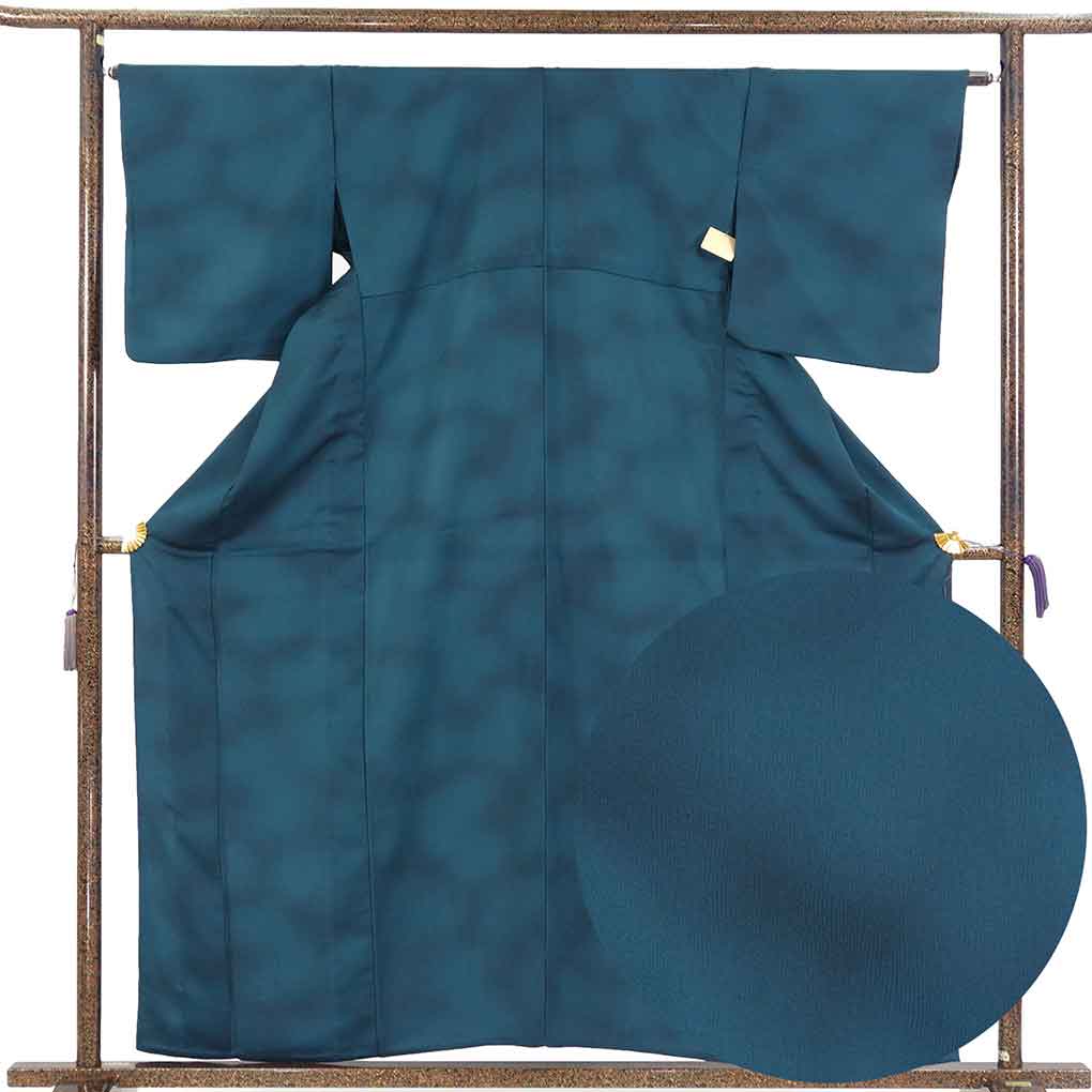 色無地 リサイクル着物 身丈159cm 裄65cm 前幅22.5cm 後幅30cm 袖丈49cm 袖幅32.5cm レディース 単衣 ぼかし 裄Mサイズ 初夏・初秋用 正絹（シルク）グリーン やや難 リメイク リユース【ランクB】