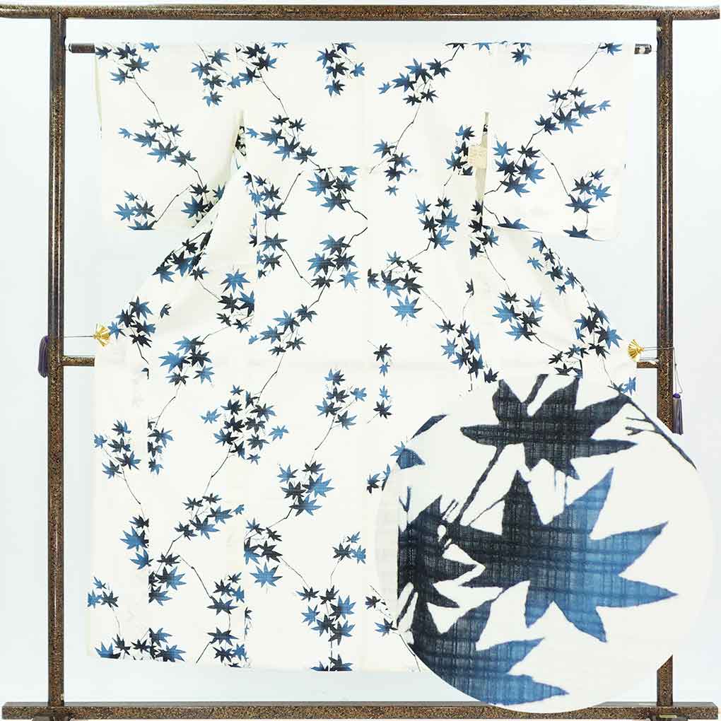 浴衣 リサイクル着物 身丈155cm 裄64cm 前幅23cm 後幅29cm 袖丈47cm 袖幅33cm レディース 紅葉 裄Mサイズ 夏用 木綿 ホワイト やや難 リメイク リユース【ランクB】