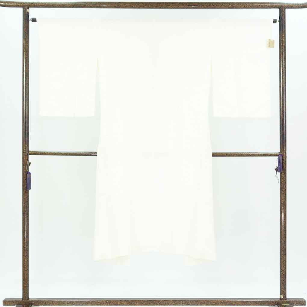 長襦袢 リサイクル着物 襦袢丈131cm 裄65cm 袖丈55cm 袖幅32cm レディース 単衣 花柄 裄Mサイズ 初夏・初秋用 正絹（シルク）ホワイト 美品 リメイク リユース【ランクA】