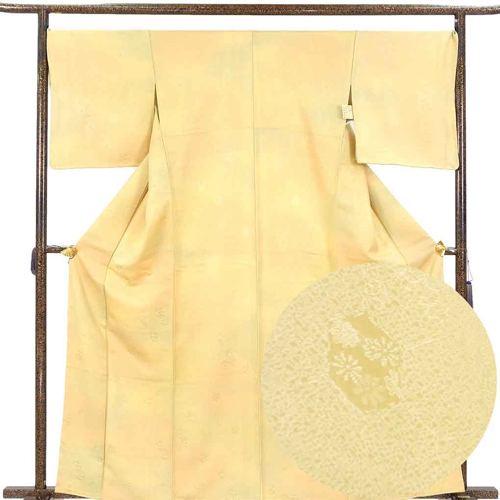 色無地 リサイクル着物 身丈163cm 裄70cm 前幅24cm 後幅30cm 袖丈48cm 袖幅35cm レディース 袷 ぼかし 裄長 裄L-LLサイズ 秋冬春用 正絹（シルク）イエロー 未使用品 リメイク リユース【ランクS】