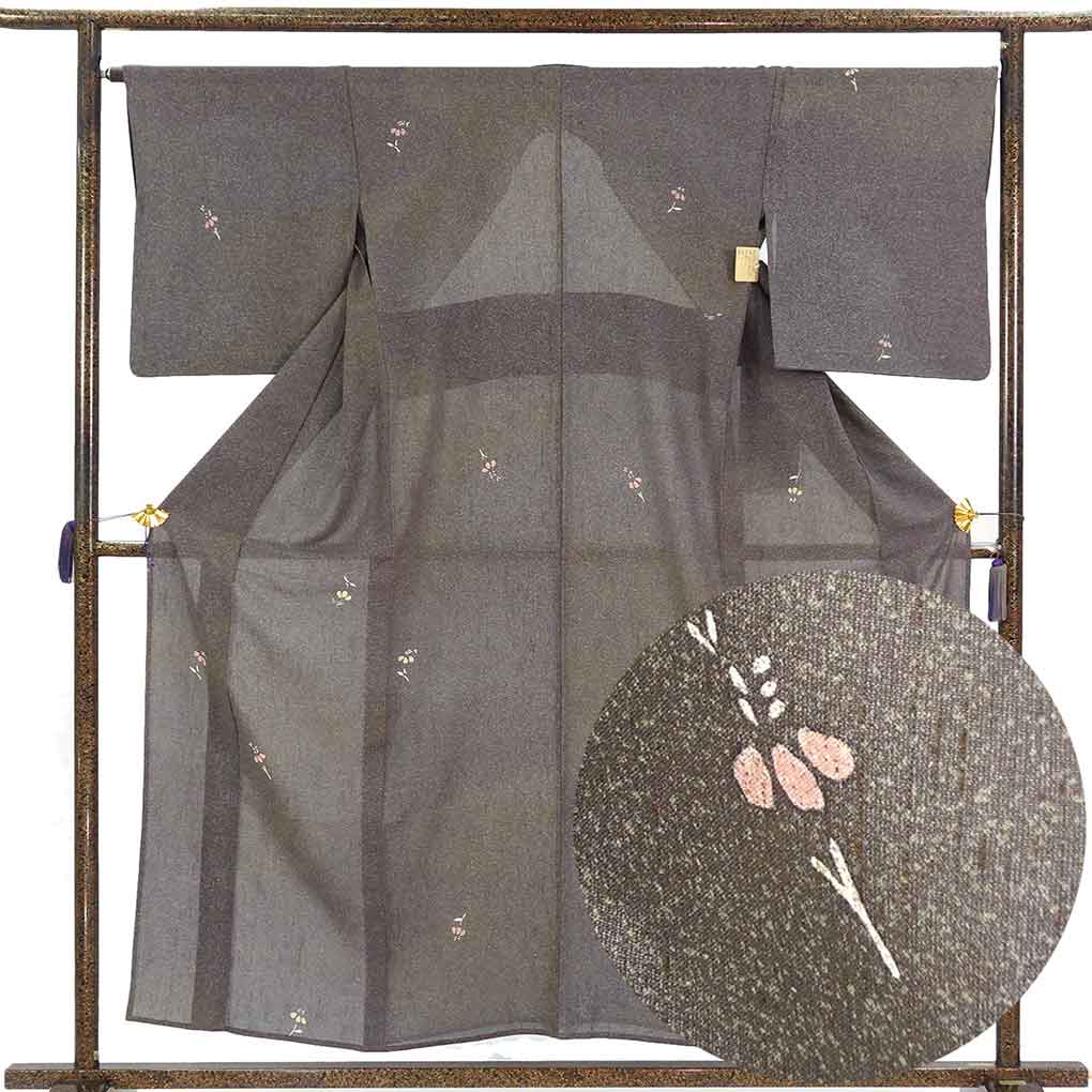 小紋 リサイクル着物 身丈156cm 裄68cm 前幅25cm 後幅29cm 袖丈49cm 袖幅34cm レディース 単衣 花柄 裄長 裄Lサイズ 初夏・初秋用 正絹（シルク）グレー 美品 臈纈染 リメイク リユース【ランクA】