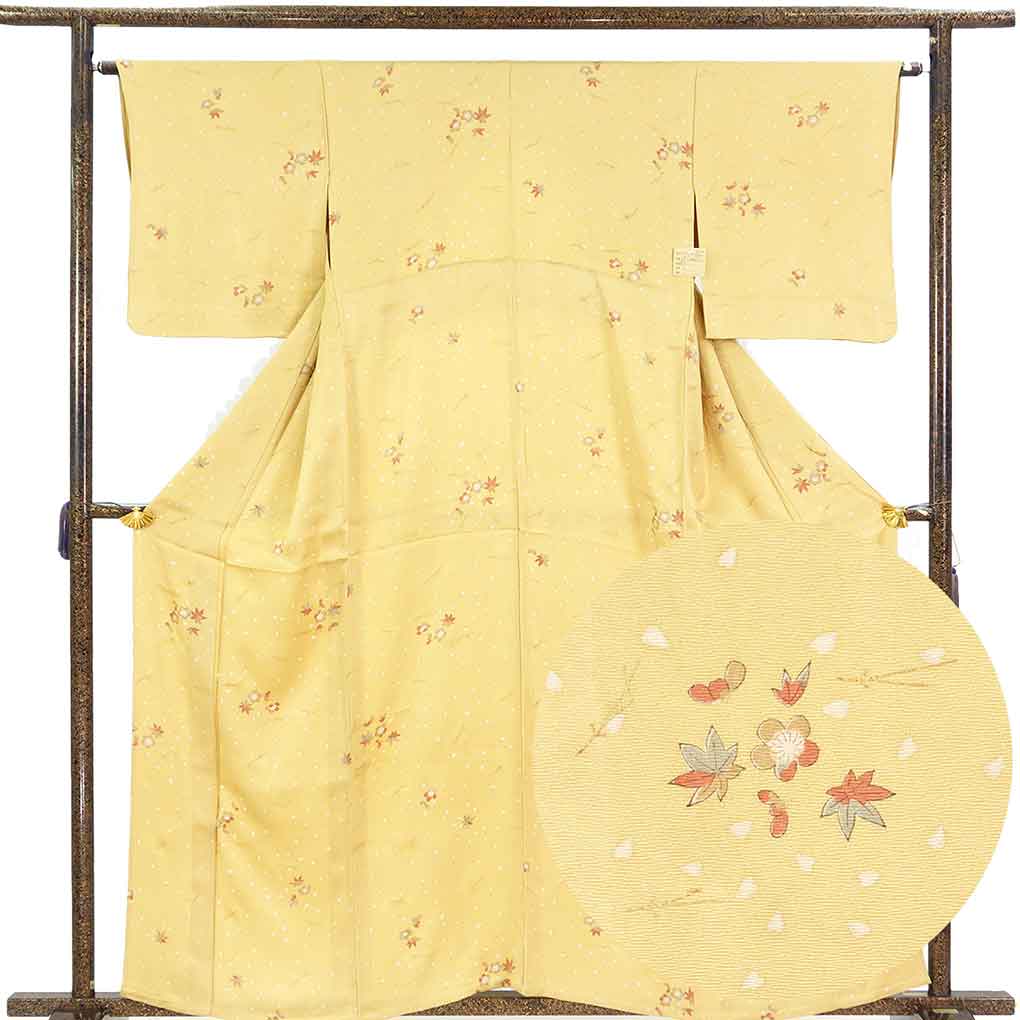 小紋 リサイクル着物 身丈161cm 裄64cm 前幅25cm 後幅31cm 袖丈47cm 袖幅33cm レディース 単衣 花柄 裄Mサイズ 初夏・初秋用 正絹（シルク）イエロー 美品 リメイク リユース【ランクA】